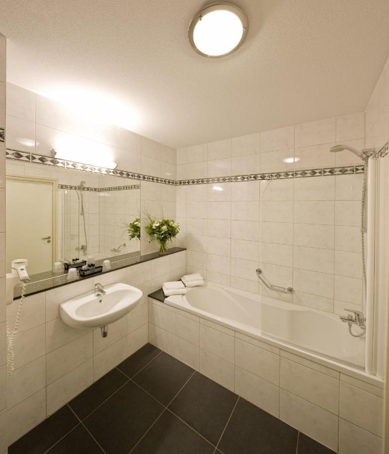 Hotel Admiraal Lanaken Pokoj fotografie